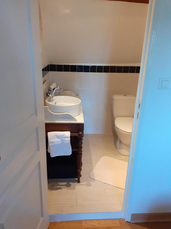 Chambre Dhotes B&B Le Figuier Benayes エクステリア 写真
