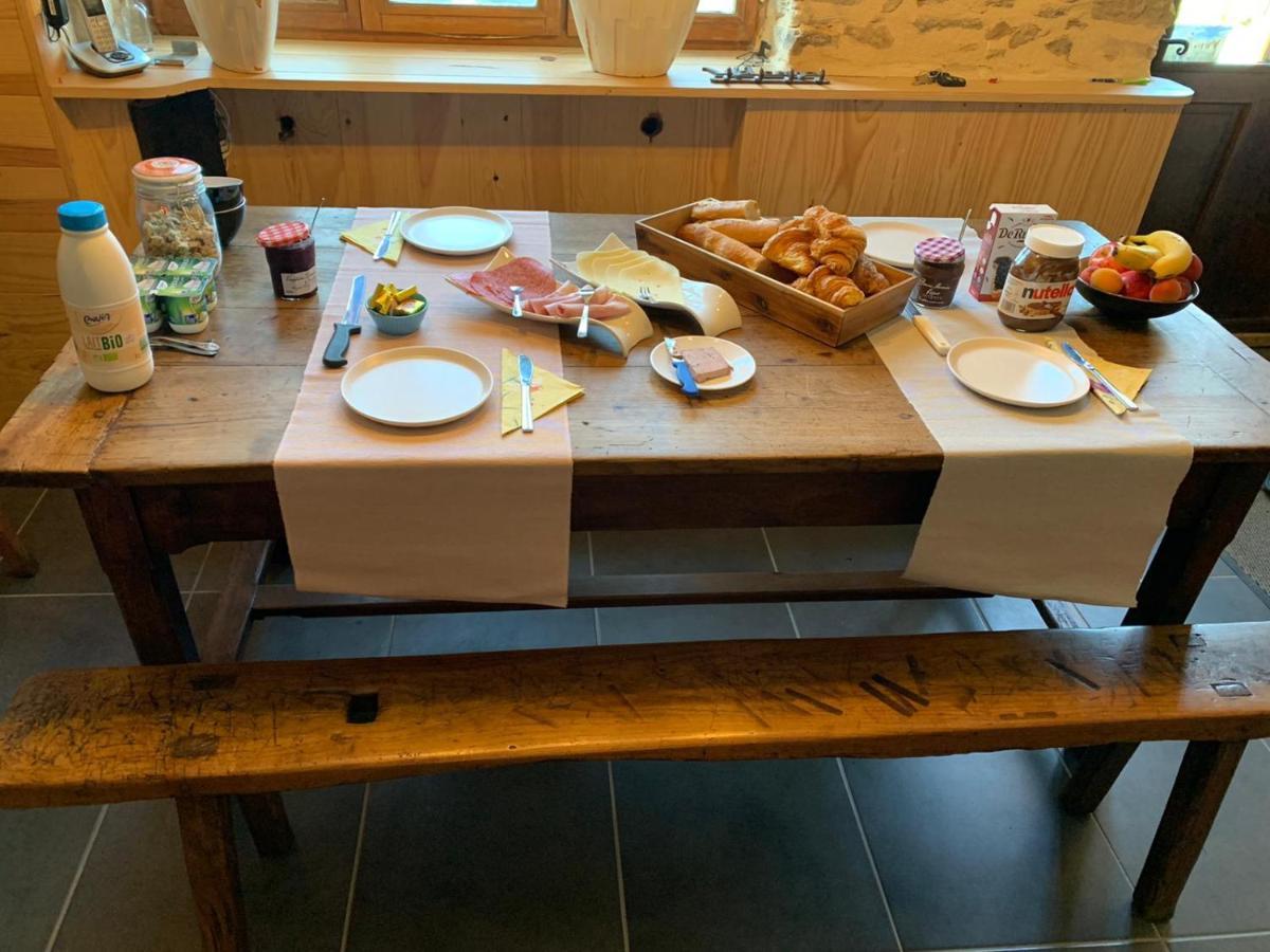 Chambre Dhotes B&B Le Figuier Benayes エクステリア 写真