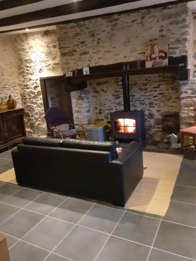 Chambre Dhotes B&B Le Figuier Benayes エクステリア 写真